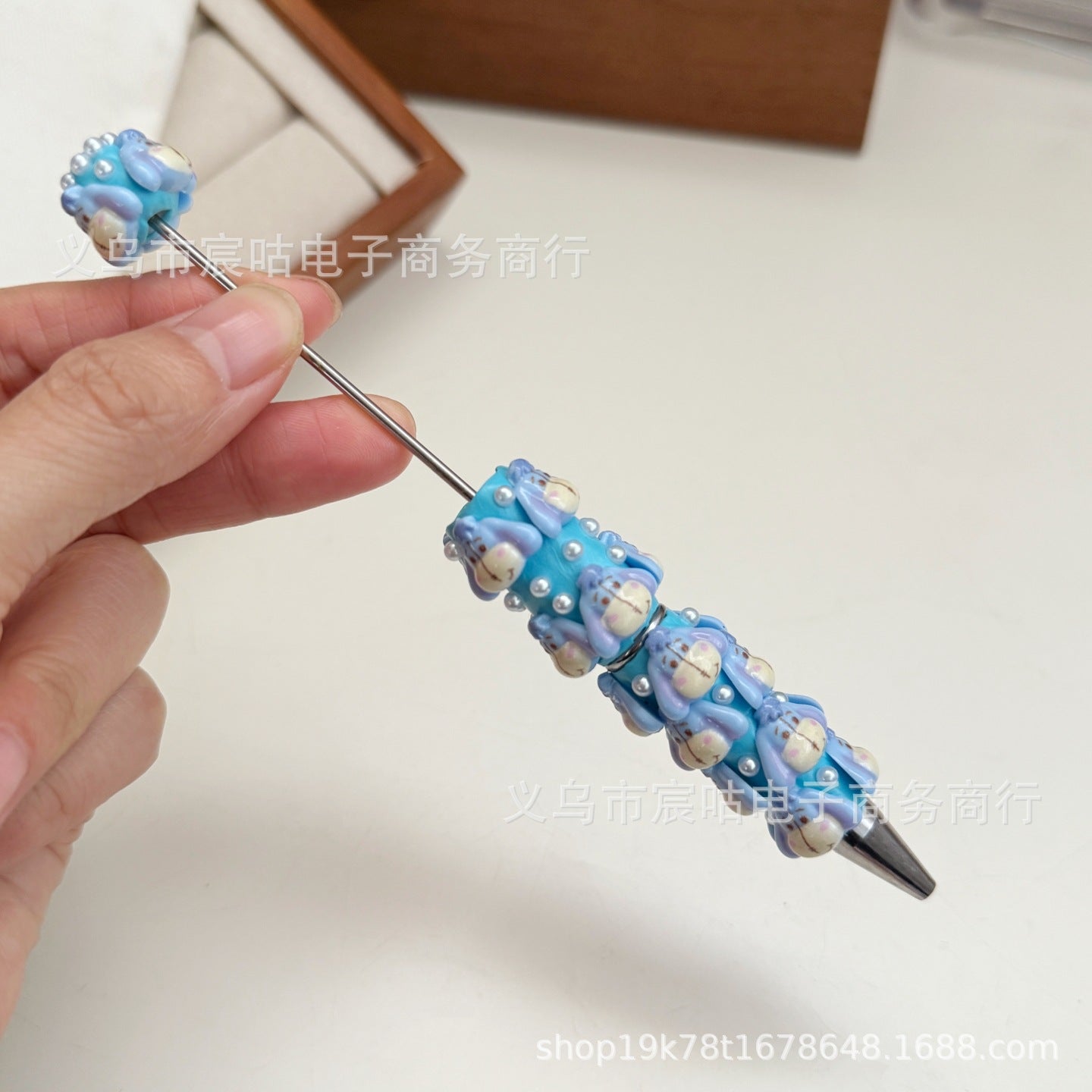 Wholesale Cartoon-Themed DIY Beaded Pens — Intricately Handcrafted, Fully Rhinestone-Embellished Ballpoint Pens