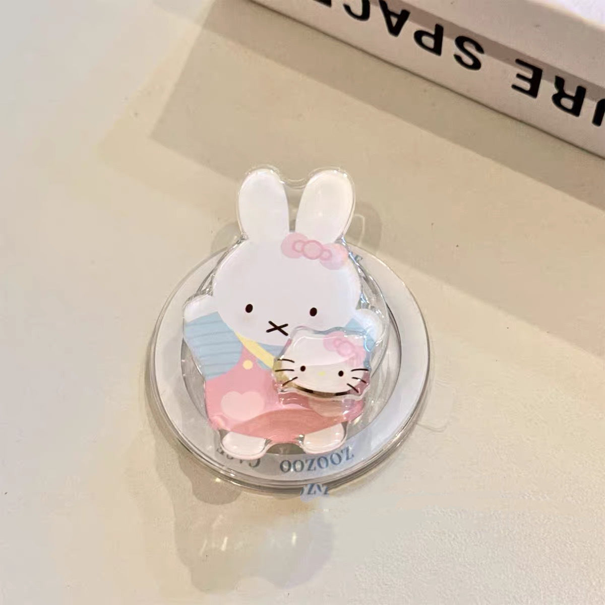 Cute Rotating Star-Wing MagSafe Stand — Strong Magnetic Adhesion & Portable