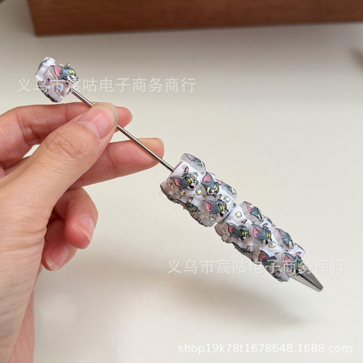 Wholesale Cartoon-Themed DIY Beaded Pens — Intricately Handcrafted, Fully Rhinestone-Embellished Ballpoint Pens
